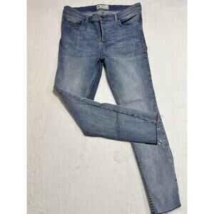 Free People Skinny Jean Raw Hem Button Fly Women’s Size 30